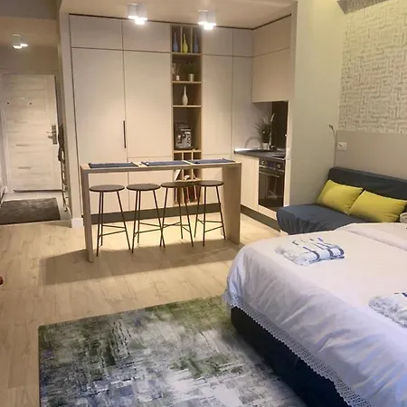 Dina Studio Onix Blue -mamaia Nord